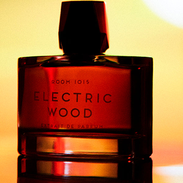 Room 1015 Electric Wood Extrait De Parfum
